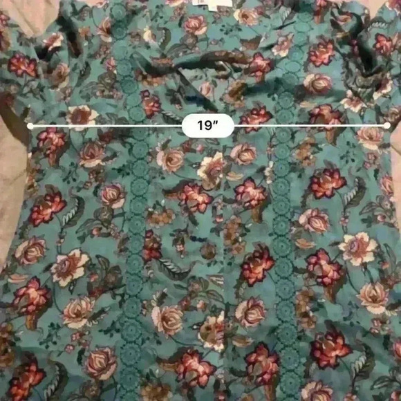 DR2 Paisley Floral button Down Size Small‎ - Picture 8 of 9